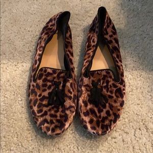 NWOT GAP leopard loafers